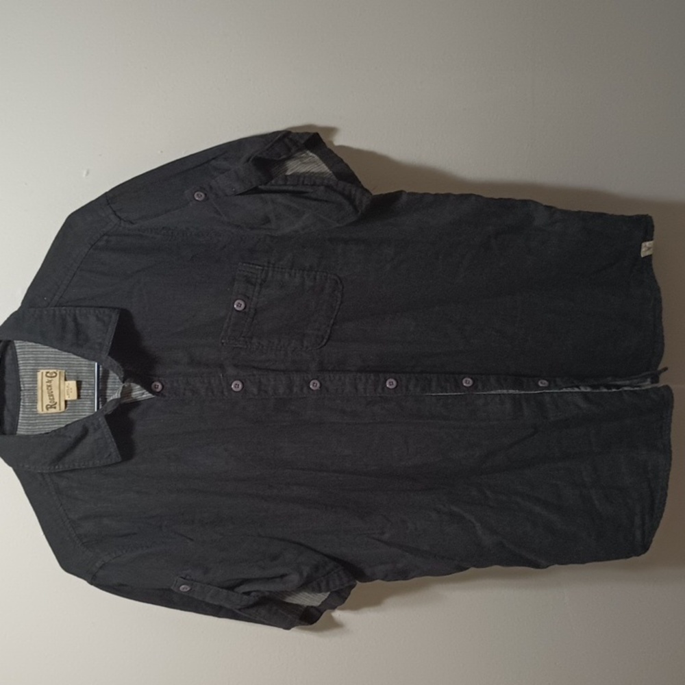 Roebuck & Co Short Sleeve Shirt